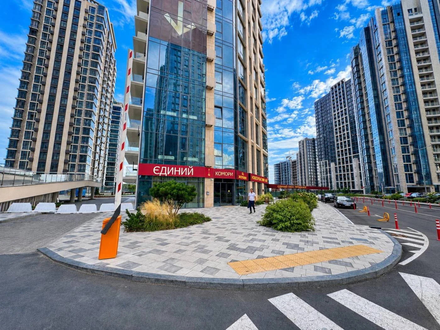 Продаж / Квартира / Андрія Верхогляда, Печерськ, Київ