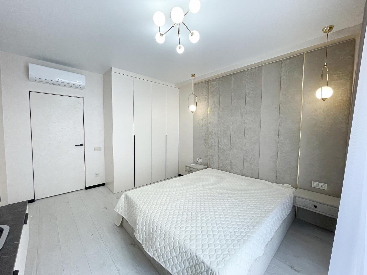 БЕЗ КОМІСІЇ | 41 м² | ЖК НОВА АНГЛІЯ | буд. ВІНДЗОР | вул. Михайла Максимовича |14 ПОВЕРХ | ПЕРЕПОСТУПКА