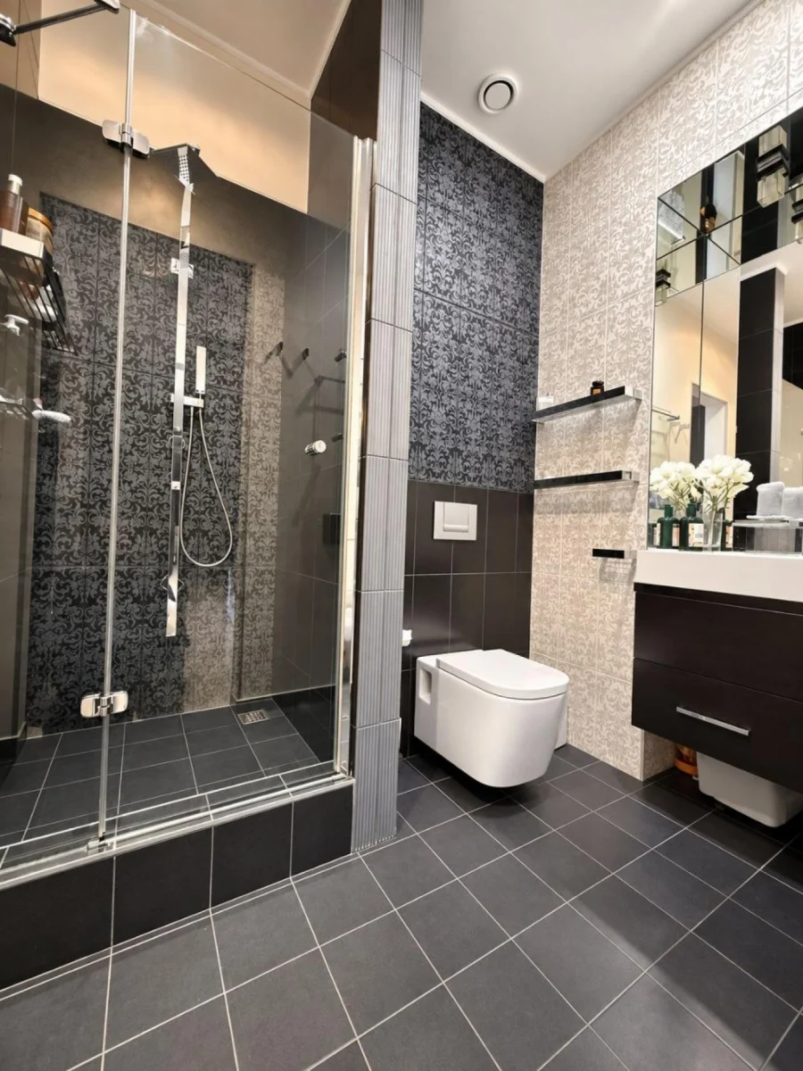 ОРЕНДА Без% | Дизайнерська 2к квартира 120 м² | Пасаж | Хрещатик, 15 |
