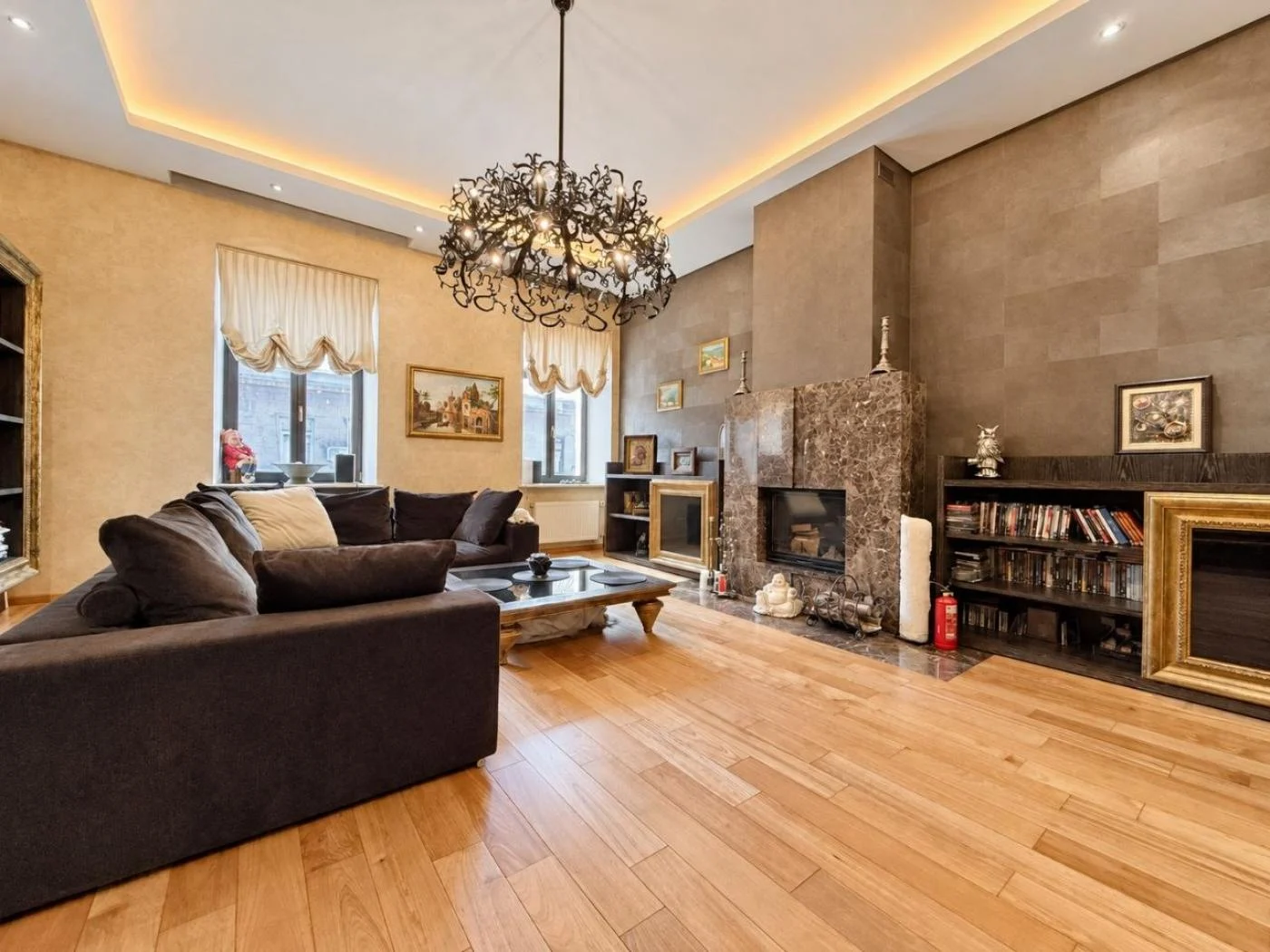 ОРЕНДА Без% | Дизайнерська 2к квартира 120 м² | Пасаж | Хрещатик, 15 |