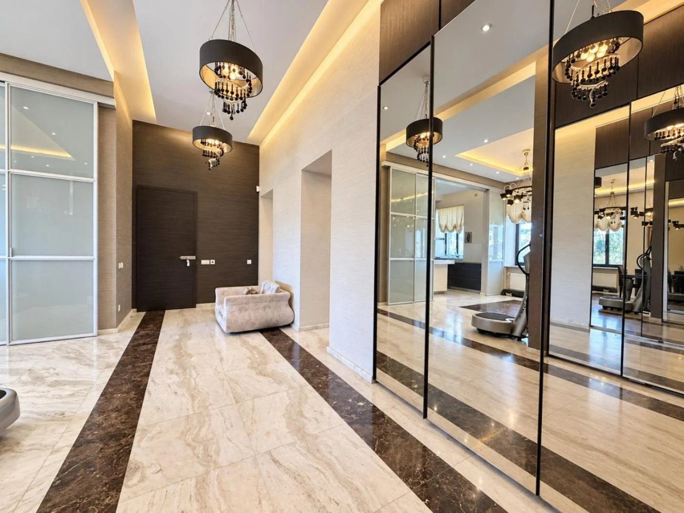 ОРЕНДА Без% | Дизайнерська 2к квартира 120 м² | Пасаж | Хрещатик, 15 |
