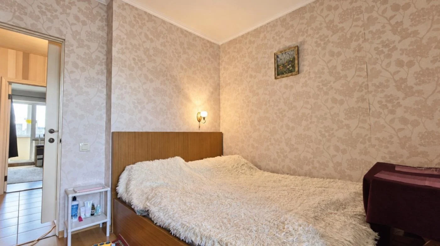 Продаж 3-кімнатна на Позняках | 6 поверх | 2 балкони | меблі | Руденко 15/14