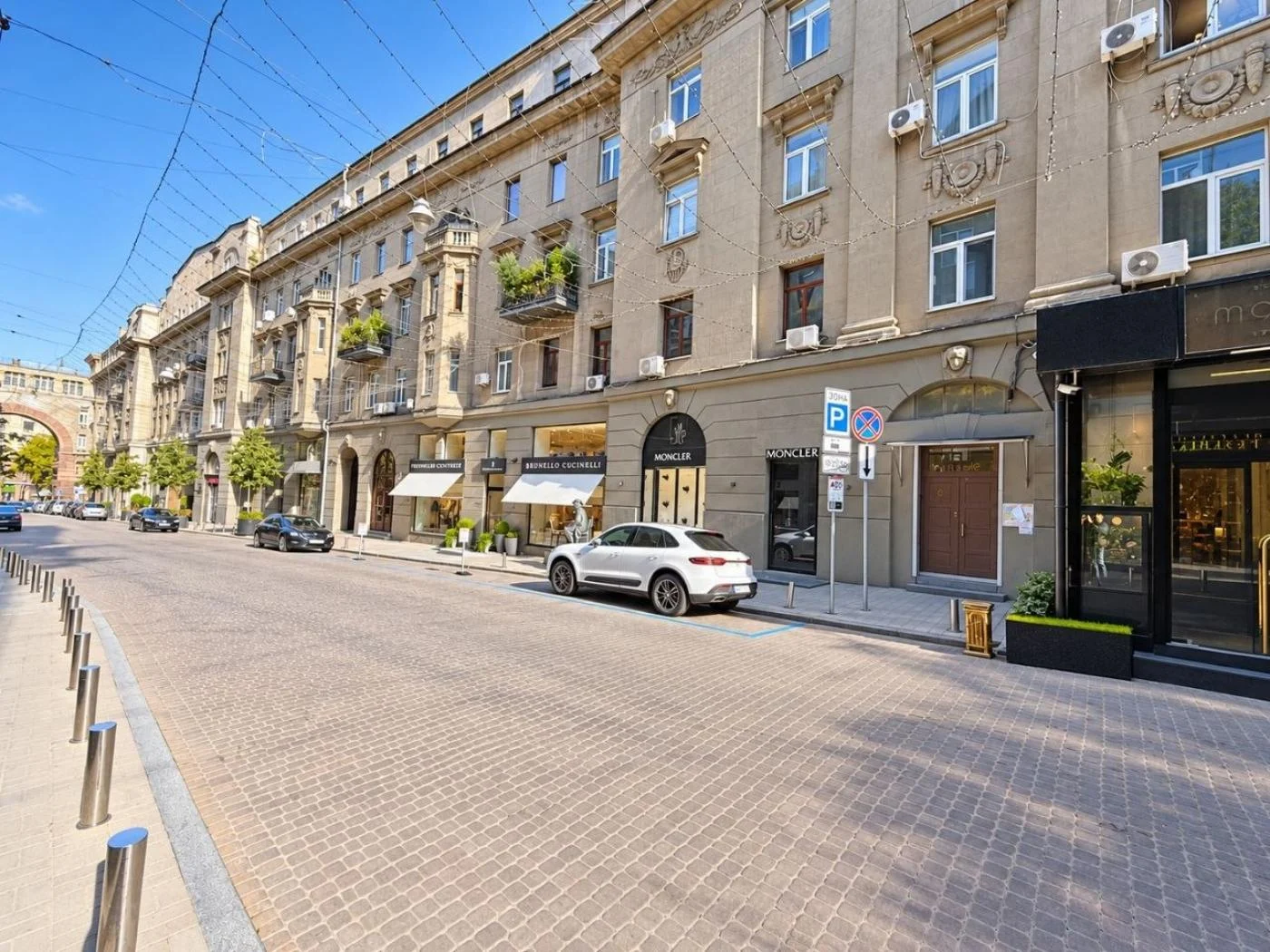 ОРЕНДА Без% | Дизайнерська 2к квартира 120 м² | Пасаж | Хрещатик, 15 |