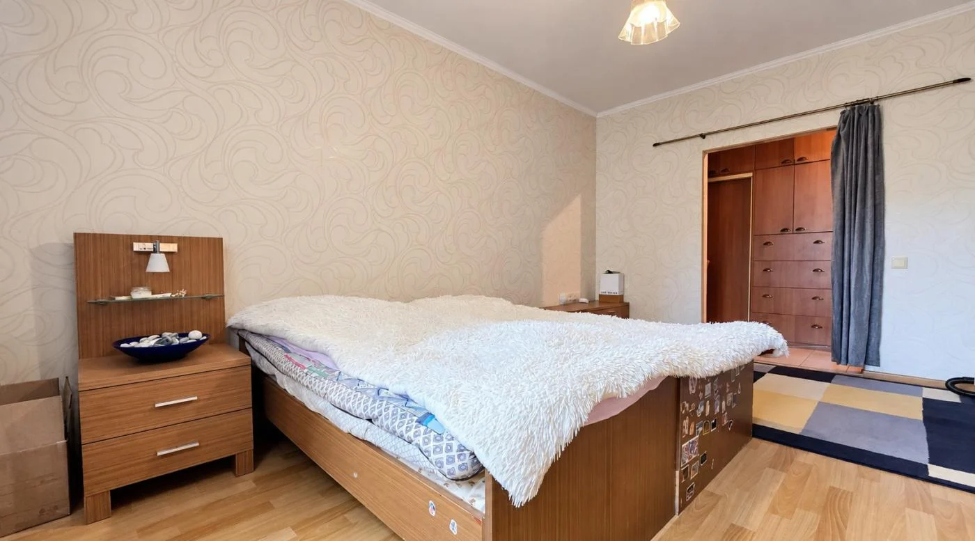 Продаж 3-кімнатна на Позняках | 6 поверх | 2 балкони | меблі | Руденко 15/14